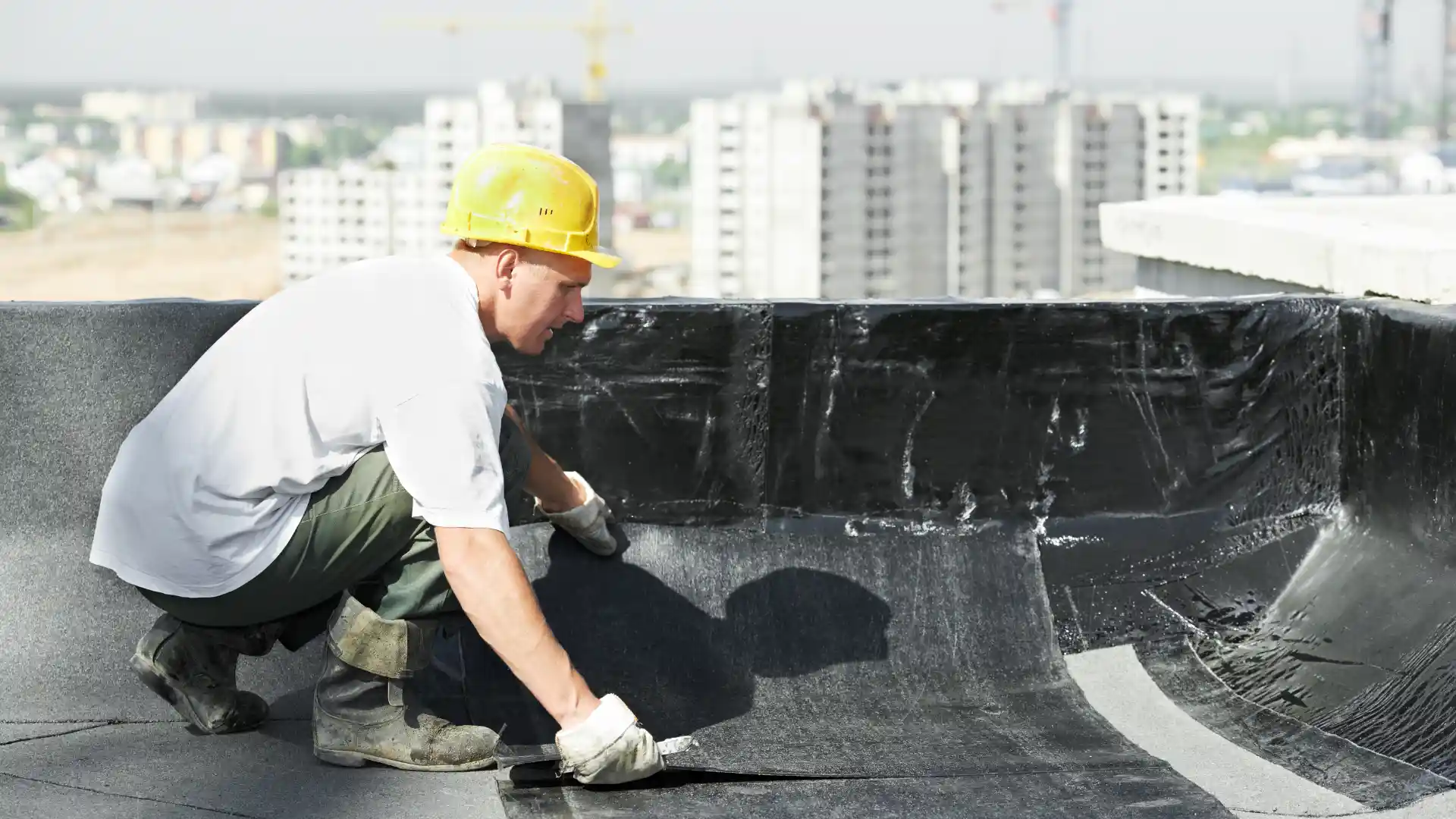 Different Methods for Waterproofing a Flat Roof
